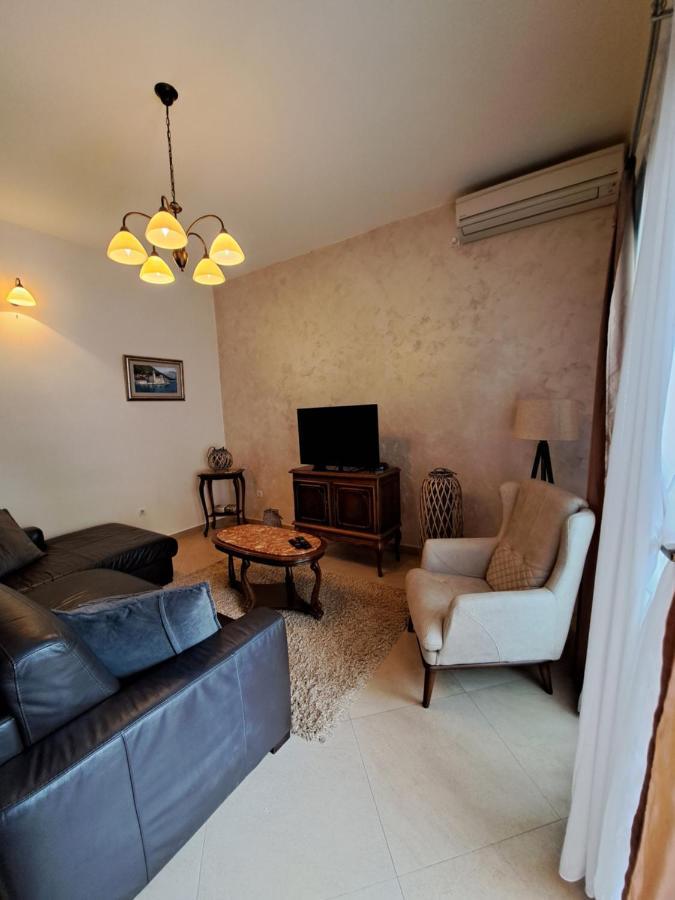 Apartment Benvenuti โกตอร์ ภายนอก รูปภาพ