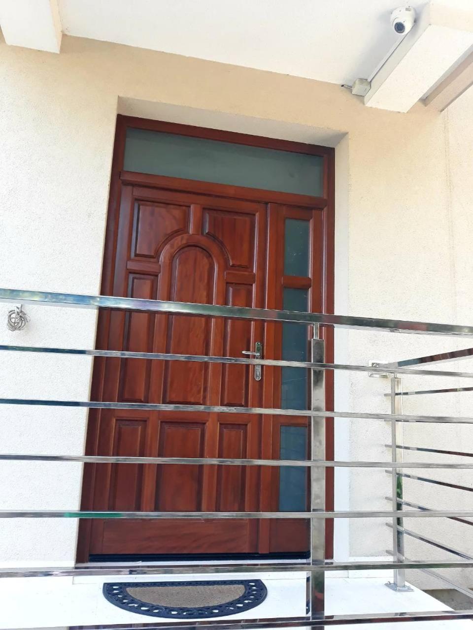 Apartment Benvenuti โกตอร์ ภายนอก รูปภาพ